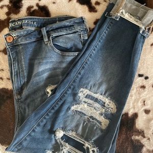American Eagle High Rise jeans